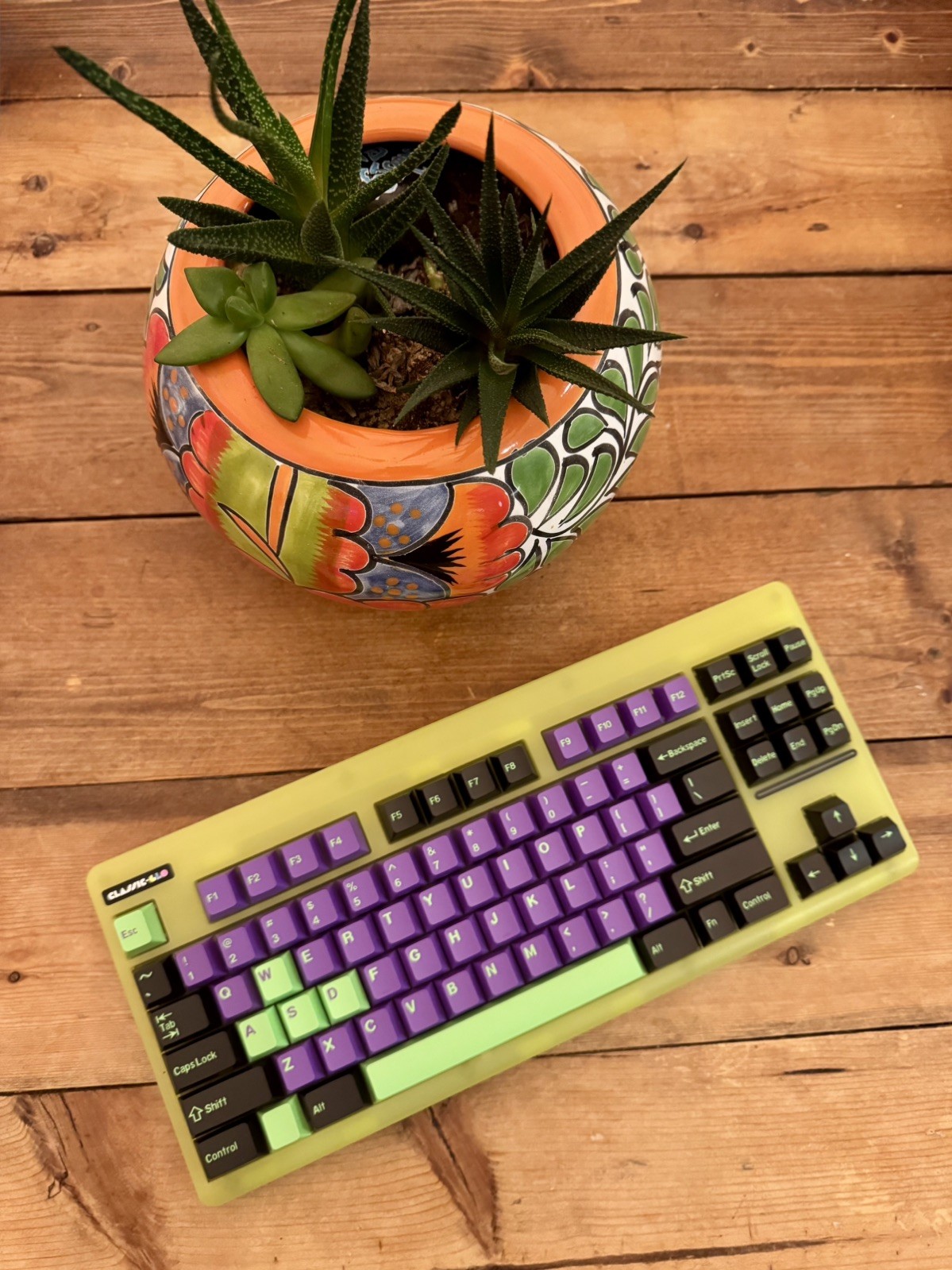 FInd Your Keyboard in the Dark  Novelkeys Classic-Glo TKL Mechanical Keyboard  