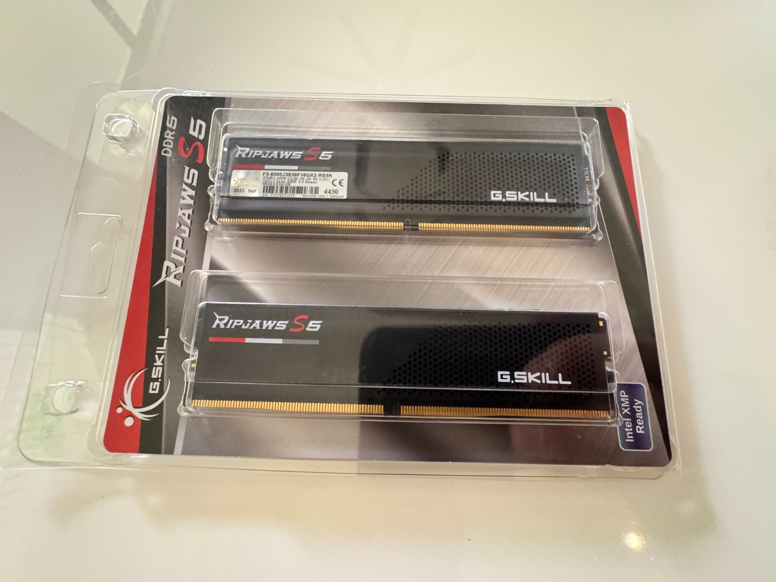 G.SKILL Ripjaws S5 32GB (2 x 16GB) Memory Kit (F5-6000J3636F16GX2-RS5K) Intel