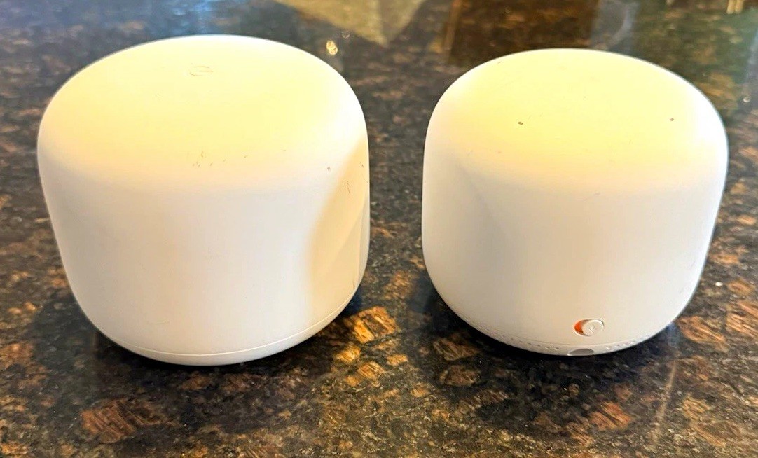 Google Nest Wifi H2D Router + H2E Point 2-Pack AC2200 Mesh WiFi System White