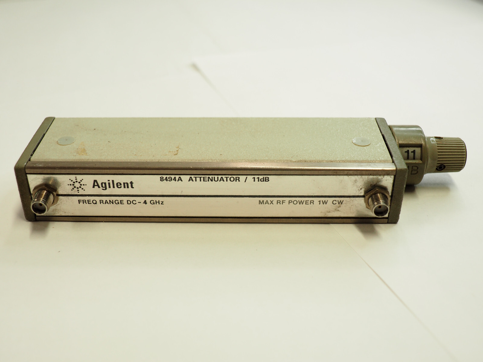 HP AGILENT 8494A 11dB DC- 4GHz max RF Power 1W Attenuator