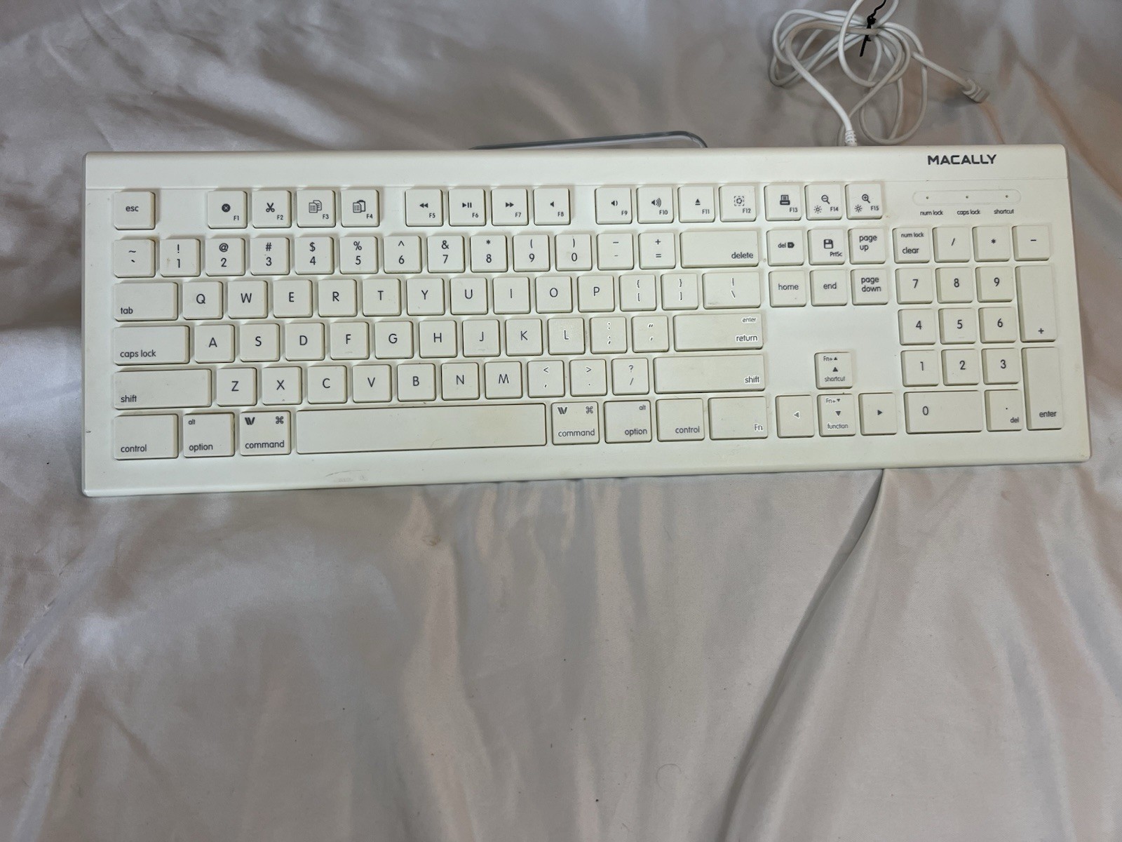 Macally Full Size USB Wired Keyboard for Mac & PC – 15 Shortcut Keys Plug & Play