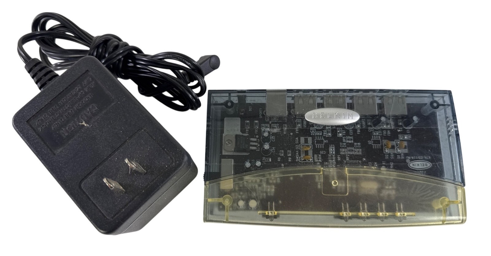 Belkin F5U021 4-Port Hub with Adapter and USB Cable Power Supply
