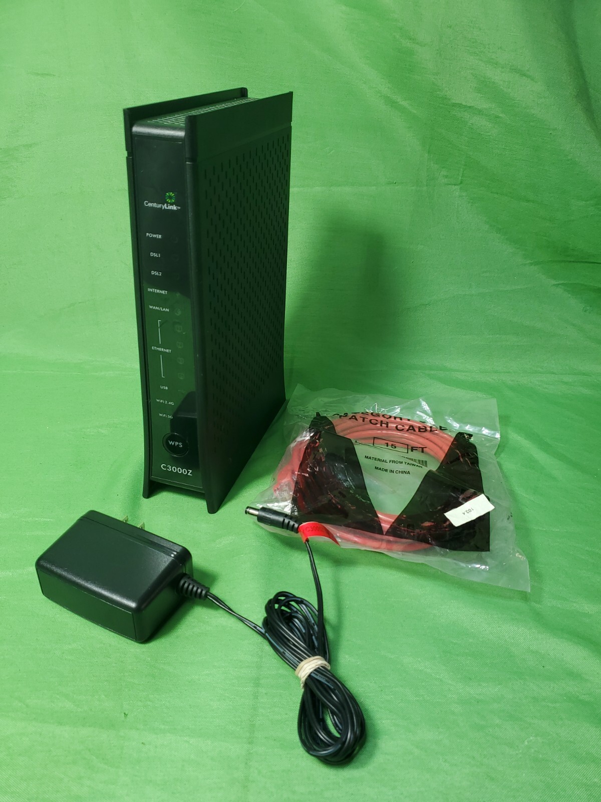 High Speed Modem / Router Century Link Dual Band Wireless 940Mb Max ZyXEL C3000Z