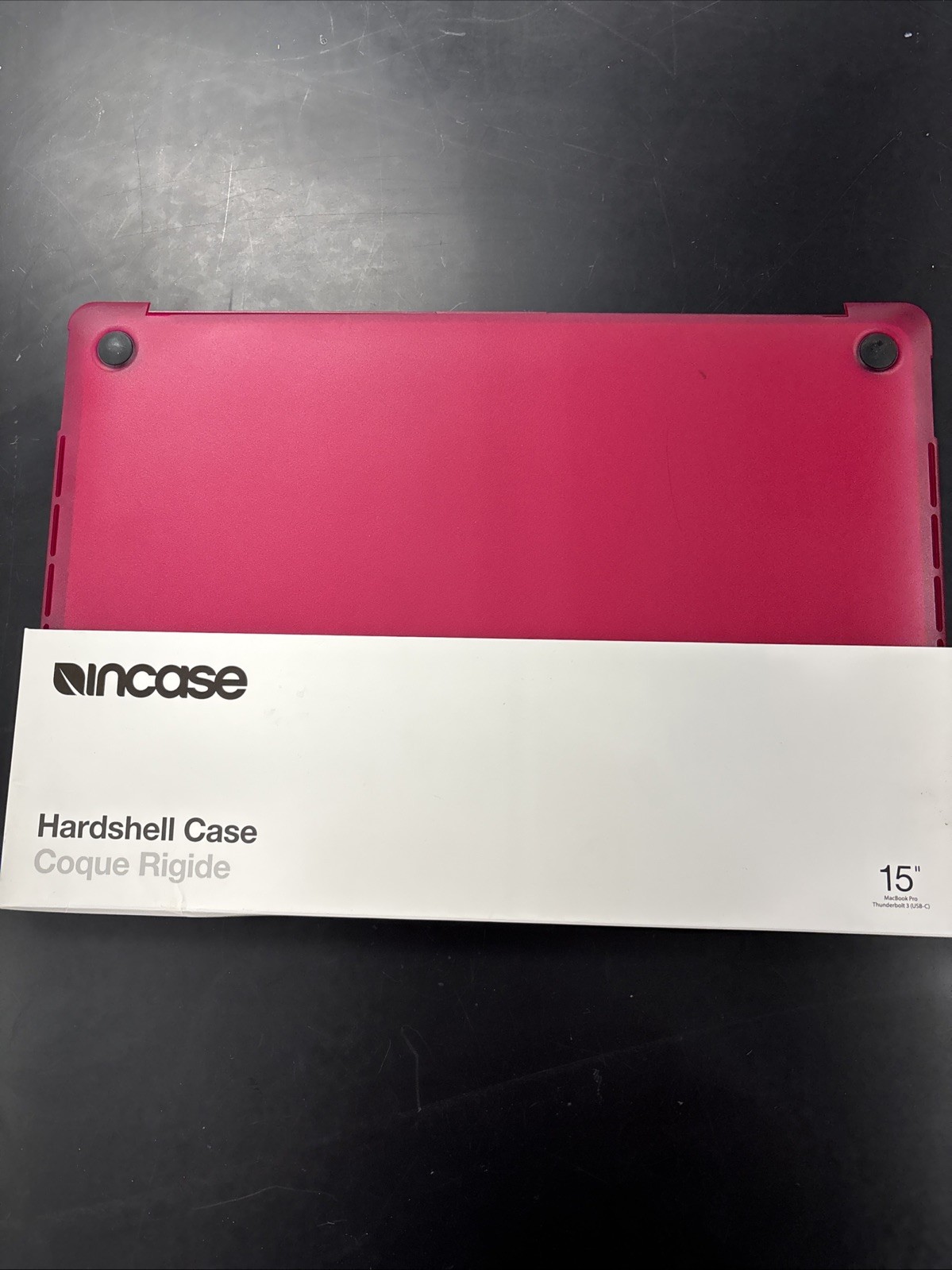 Incase 15-inch MacBook Pro Retina Display Hardshell Case Pink Rose Ventilated