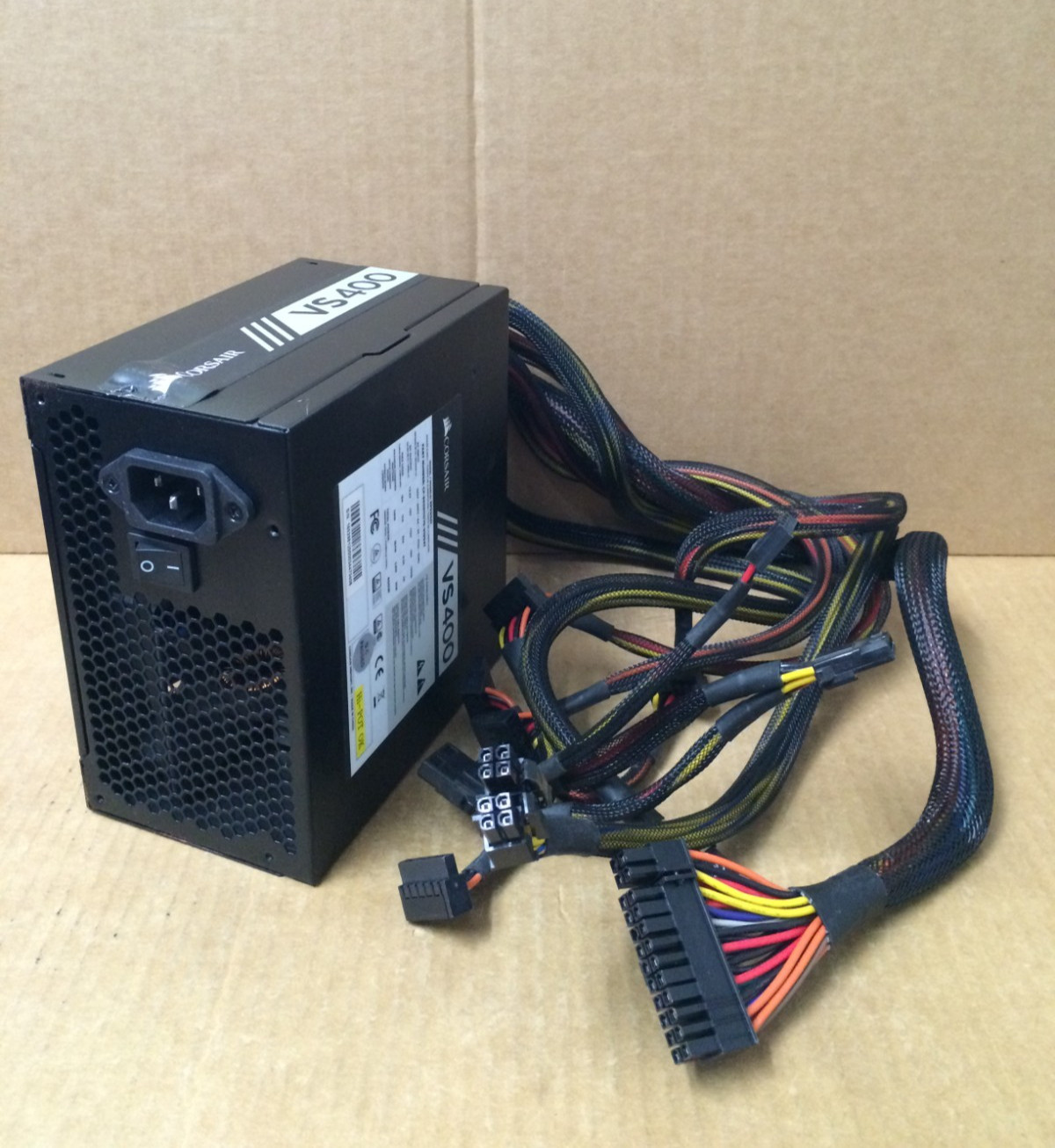 Corsair VS400 400W Desktop Power Supply, Model:RPS0021, P/N:CP-9020117 Hi-POT OK
