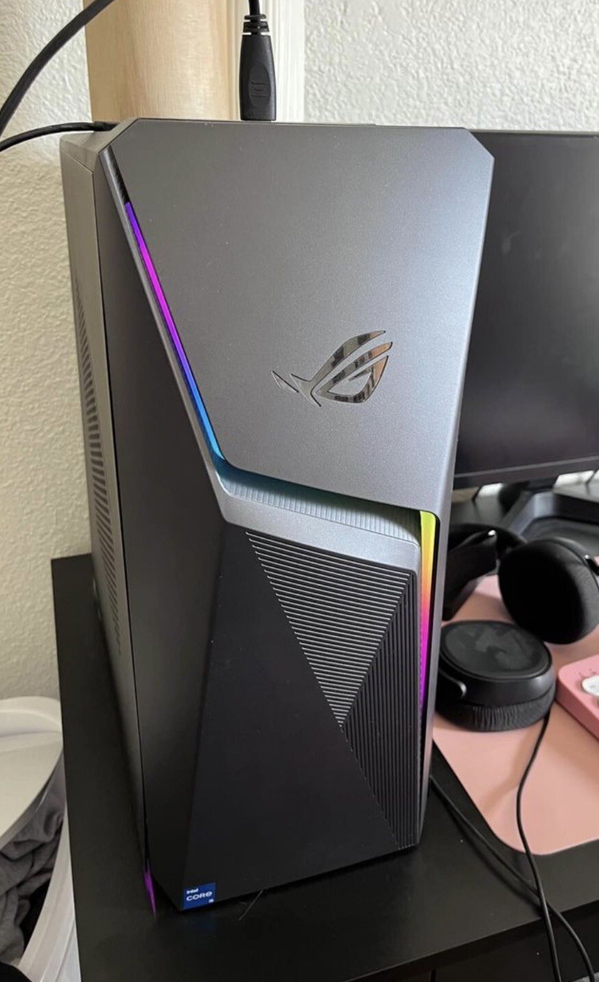ASUS ROG Strix G10 (512GB SSD, Intel Core i5-11400F, 4.4 GHz, 16GB) Desktop...