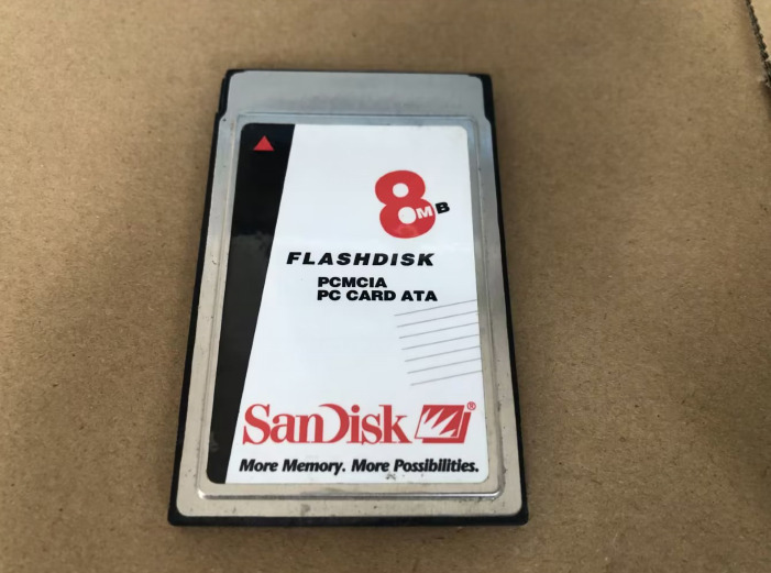 SANDISK 8MB PC CARD FLASHDISK CARD