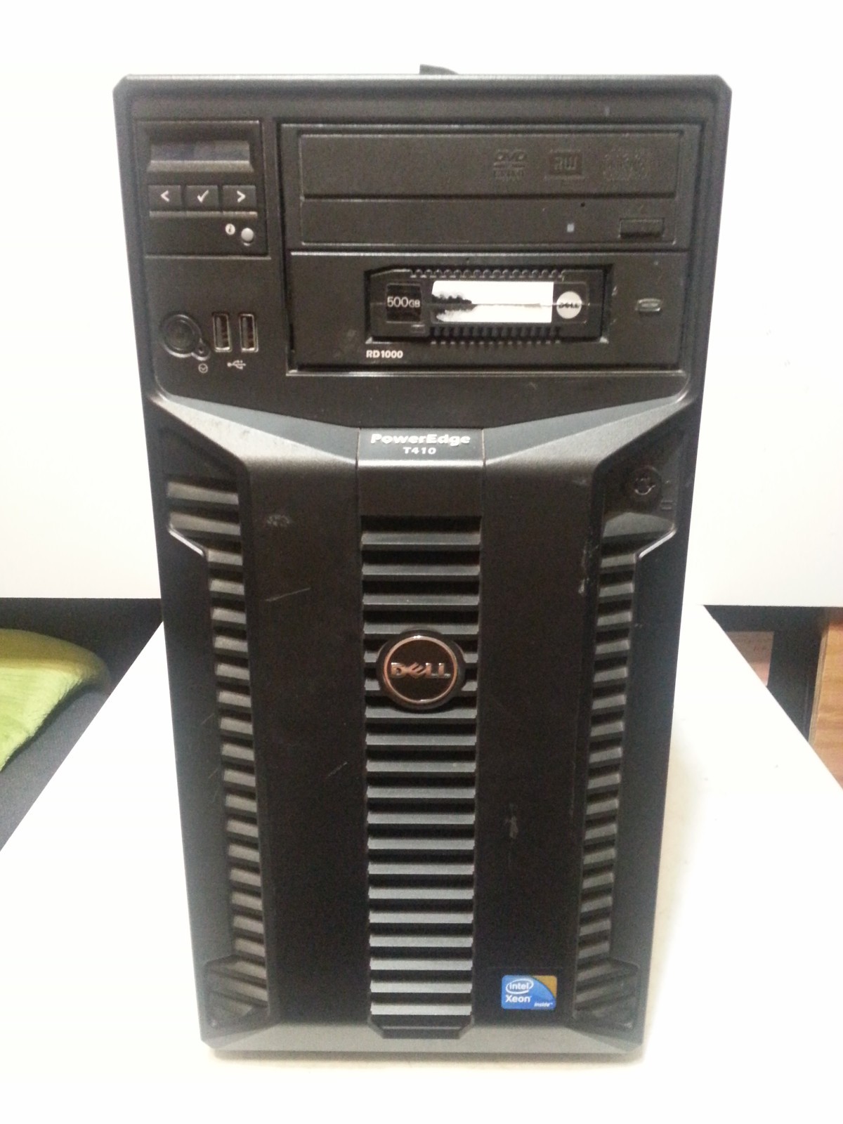 Dell Power Edge T410 server Intel Xeon X5660 2,8, 32rqm, 2gig Hdd, Windows 11Pro