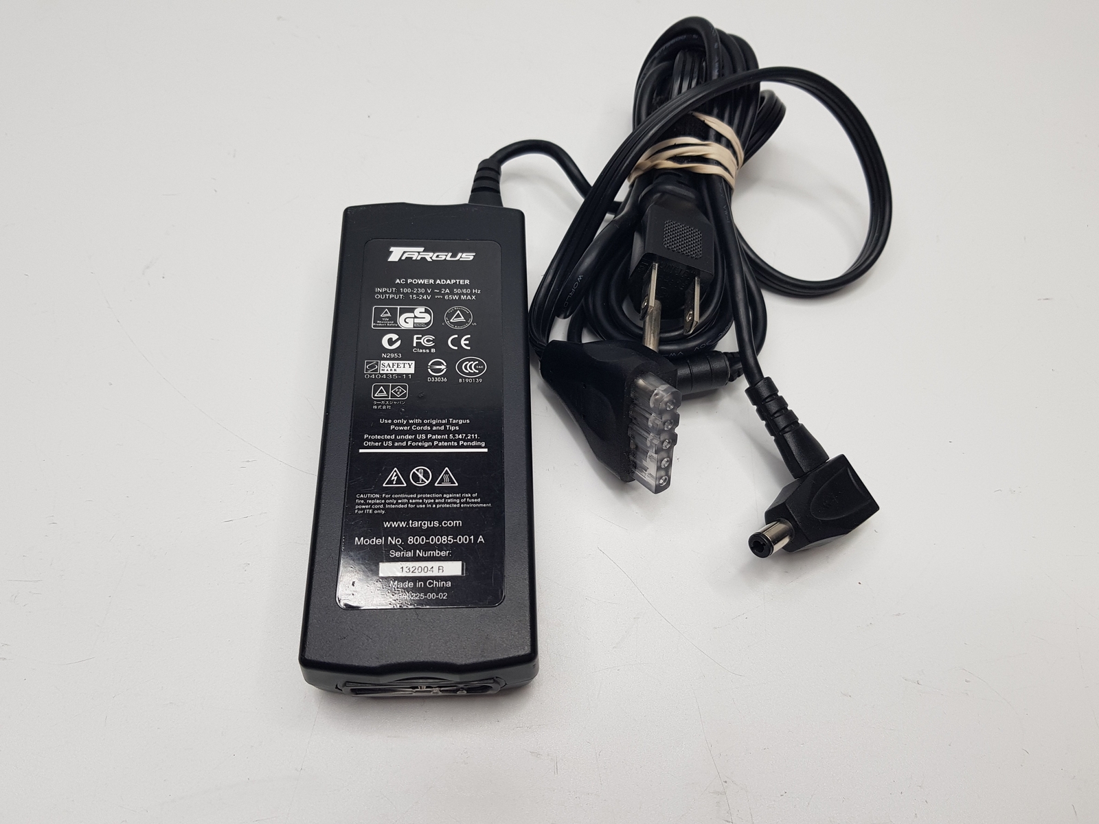 Targus 65w AC Power Adapte Charger 15-24V 800-0085-001A