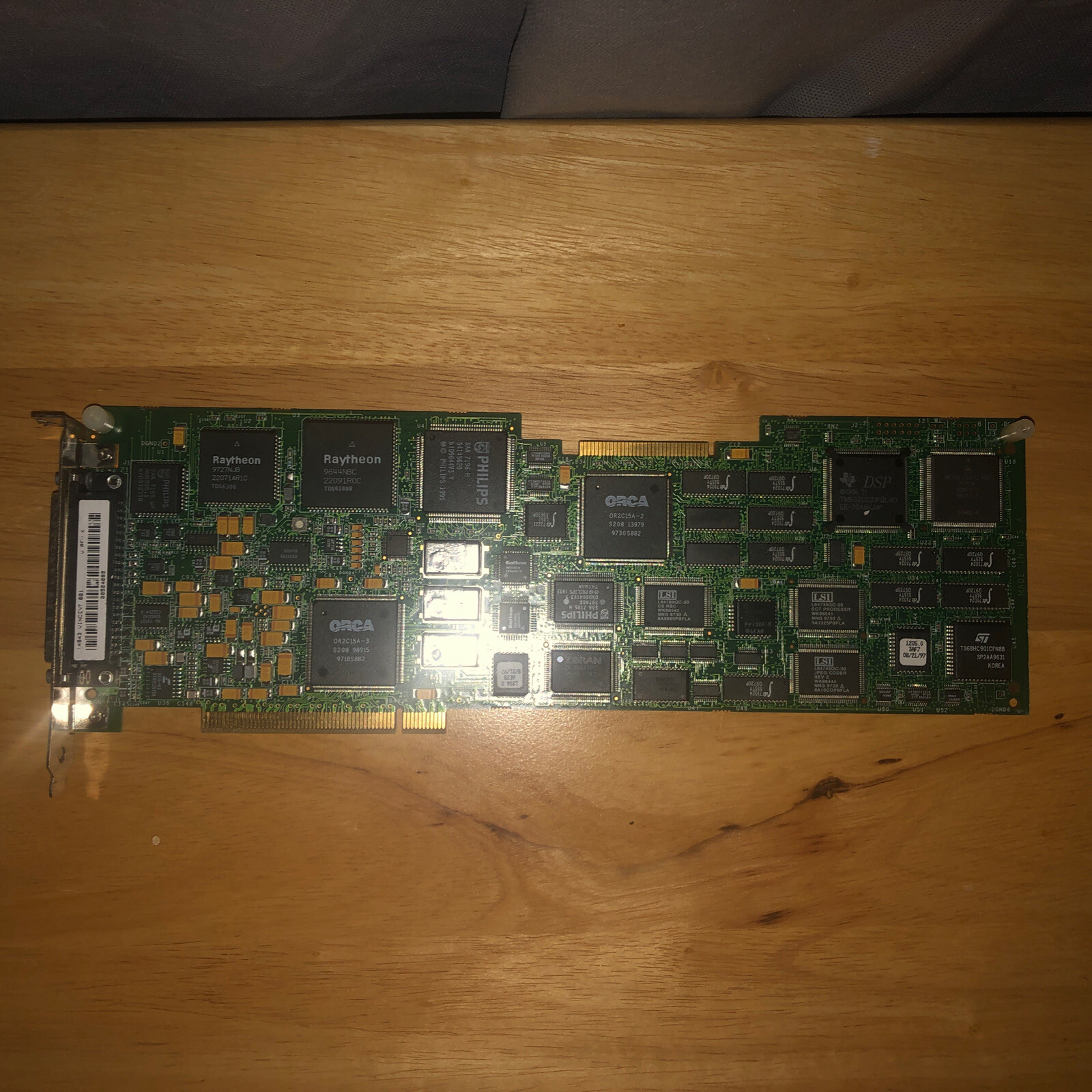 Media100 Pci Controller P/n  14754 Rev 5 ORCA OR2C15A  Chip …