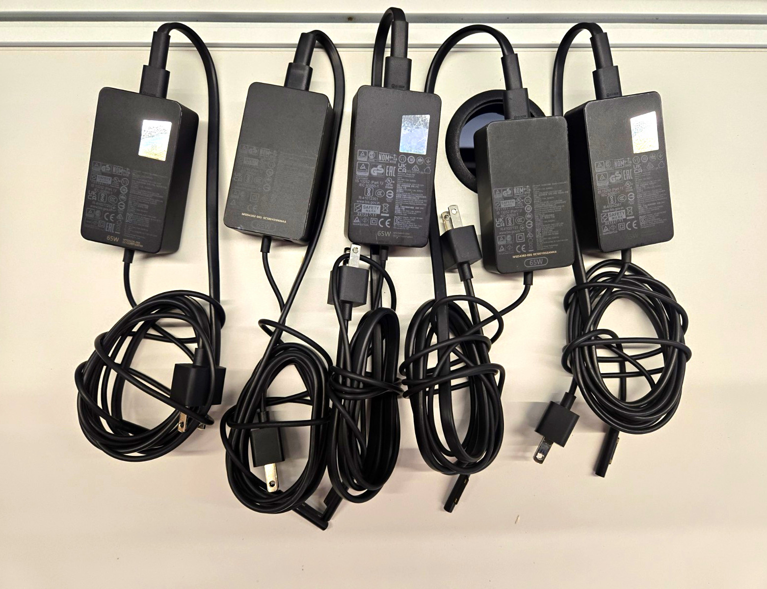 Lot of 5 x Microsoft Surface 65W Power Adapter Model 1749 15V 4.0A AC Charger