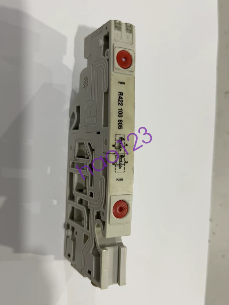 BRAND NEW SURPLUS Rexroth Bosch R422100605 Pneumatic Valve DHL/FedEx