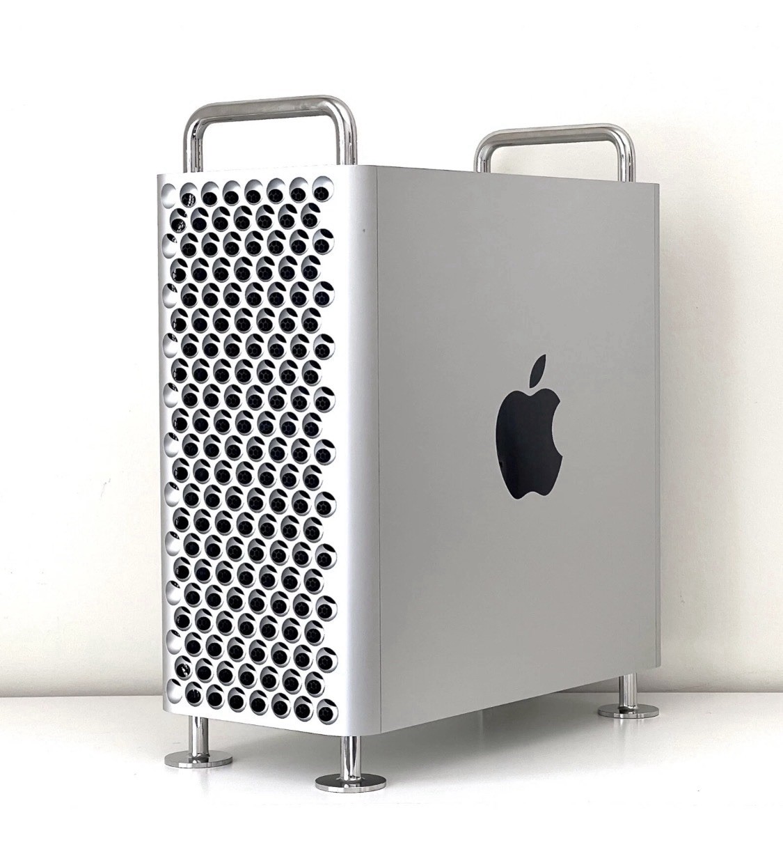 Apple Mac Pro 2019 16-Core Xeon W-3245 3.2GHz