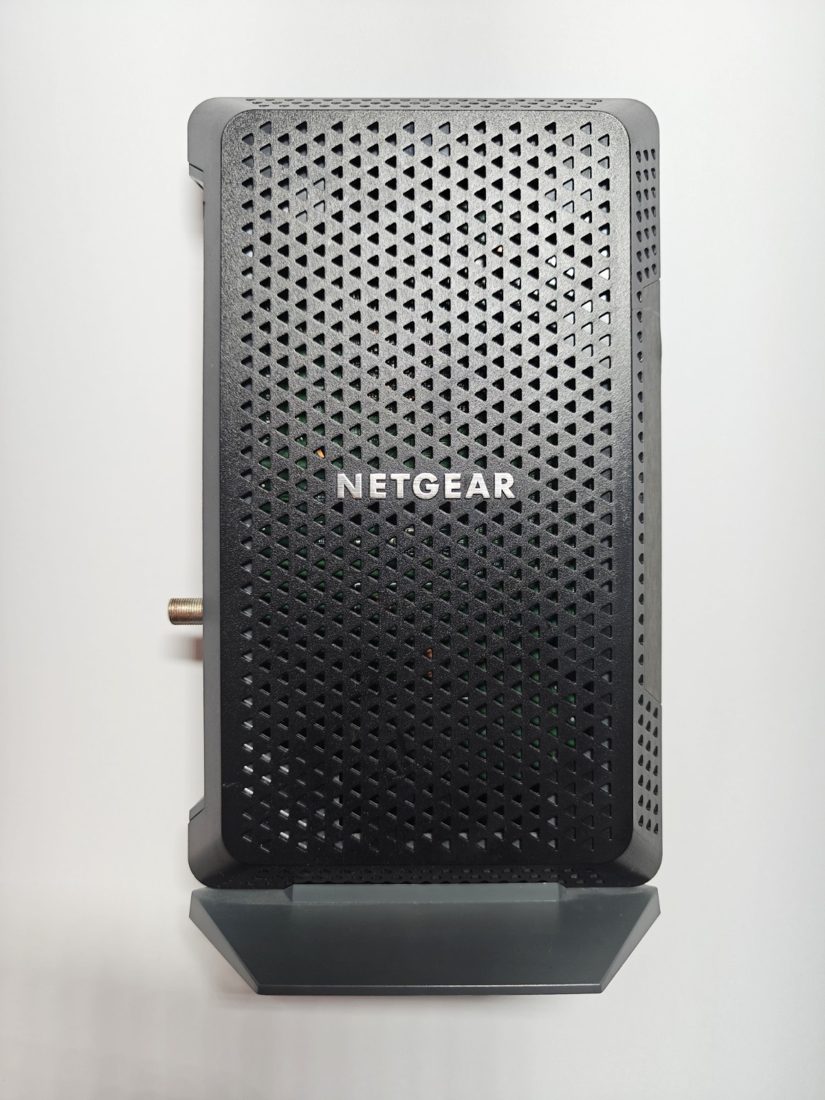 NETGEAR Nighthawk CM1200 Cable Modem DOCSIS 3.1