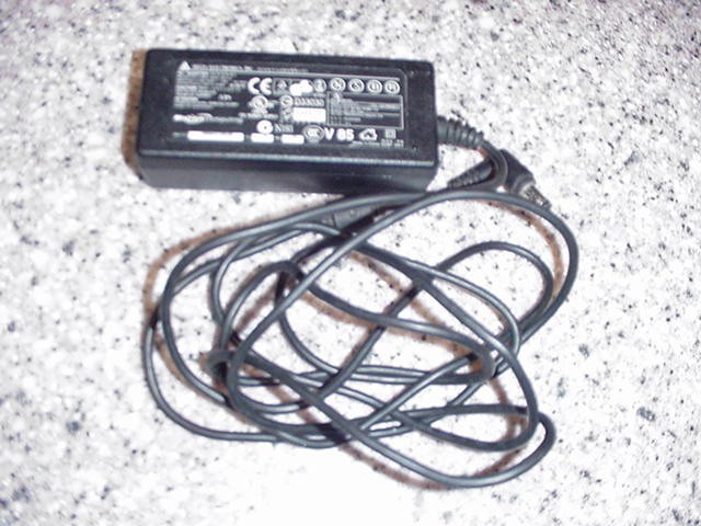 Delta Electronics  ADP-50HH  REV. A   Power Adapter  19VDC   2.64A
