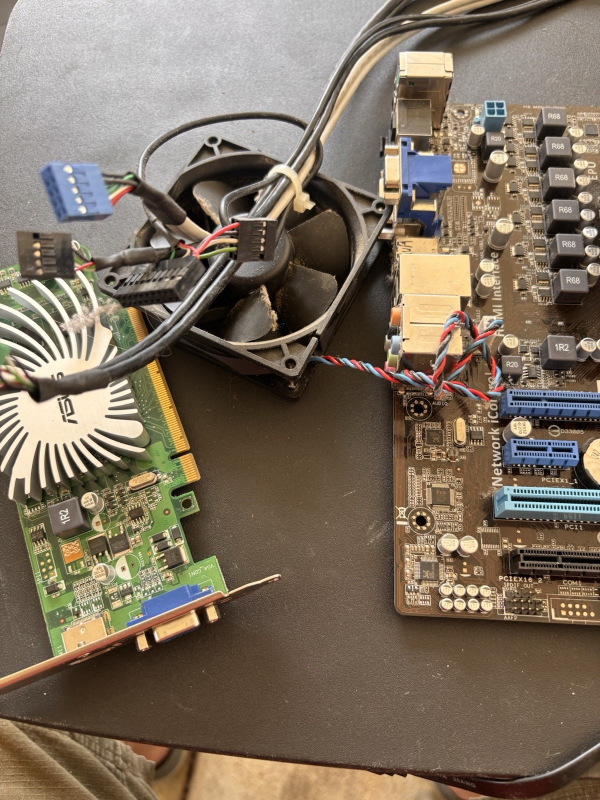 Original ASUS F2A85-M AMD Motherboard, 8GB, Fans . Processor , Video Card