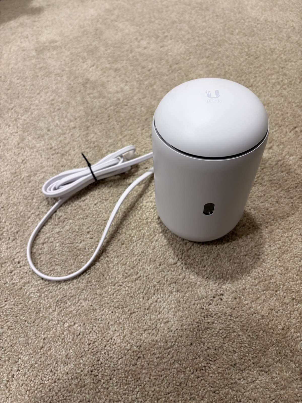 Ubiquiti UniFi Dream Router UDR WiFi 6 Dual-Band MU-MIMO Gigabit PoE