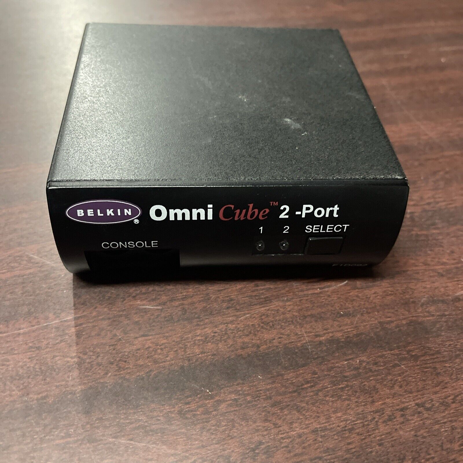 Belkin Omni Cube 2-Port F1D092-