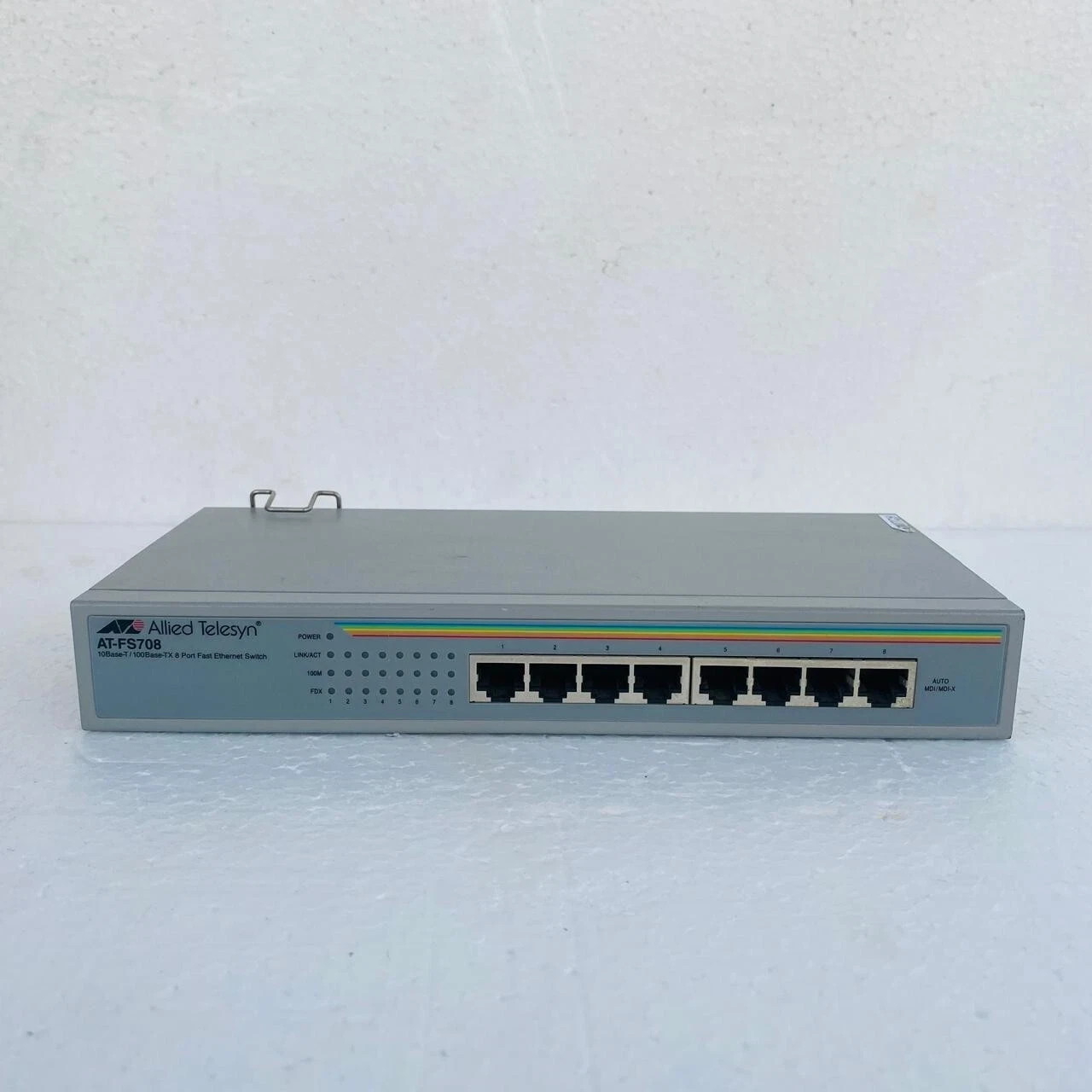 Allied Telesyn AT-FS708 10 Base-T/100 Base-TX 8 Port Fast Ethernet Switch
