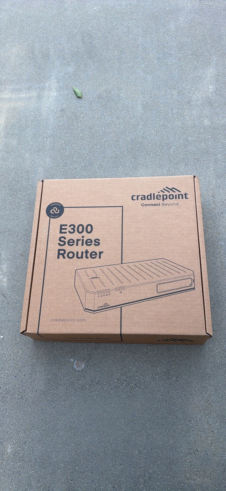 Cradlepoint E300 Series Standalone Router E300-C18B-GN
