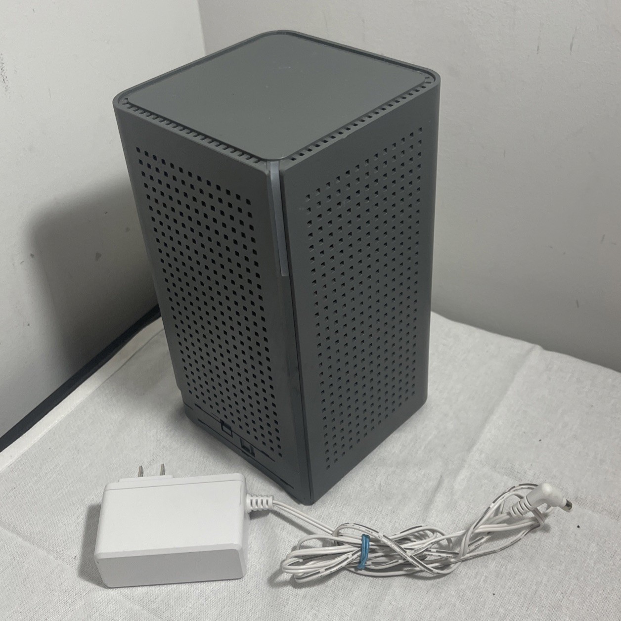Calix GigaSpire BLAST, Model u6.2 GS4227E 100-05415, Wi-Fi 6 Router W Adapter