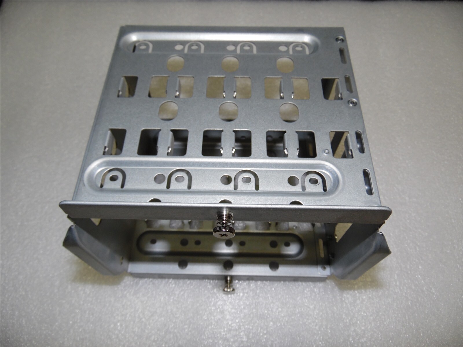 DELL POWEREDGE SERVER T430 4 HDD BAY INTERNAL DRIVE CAGE