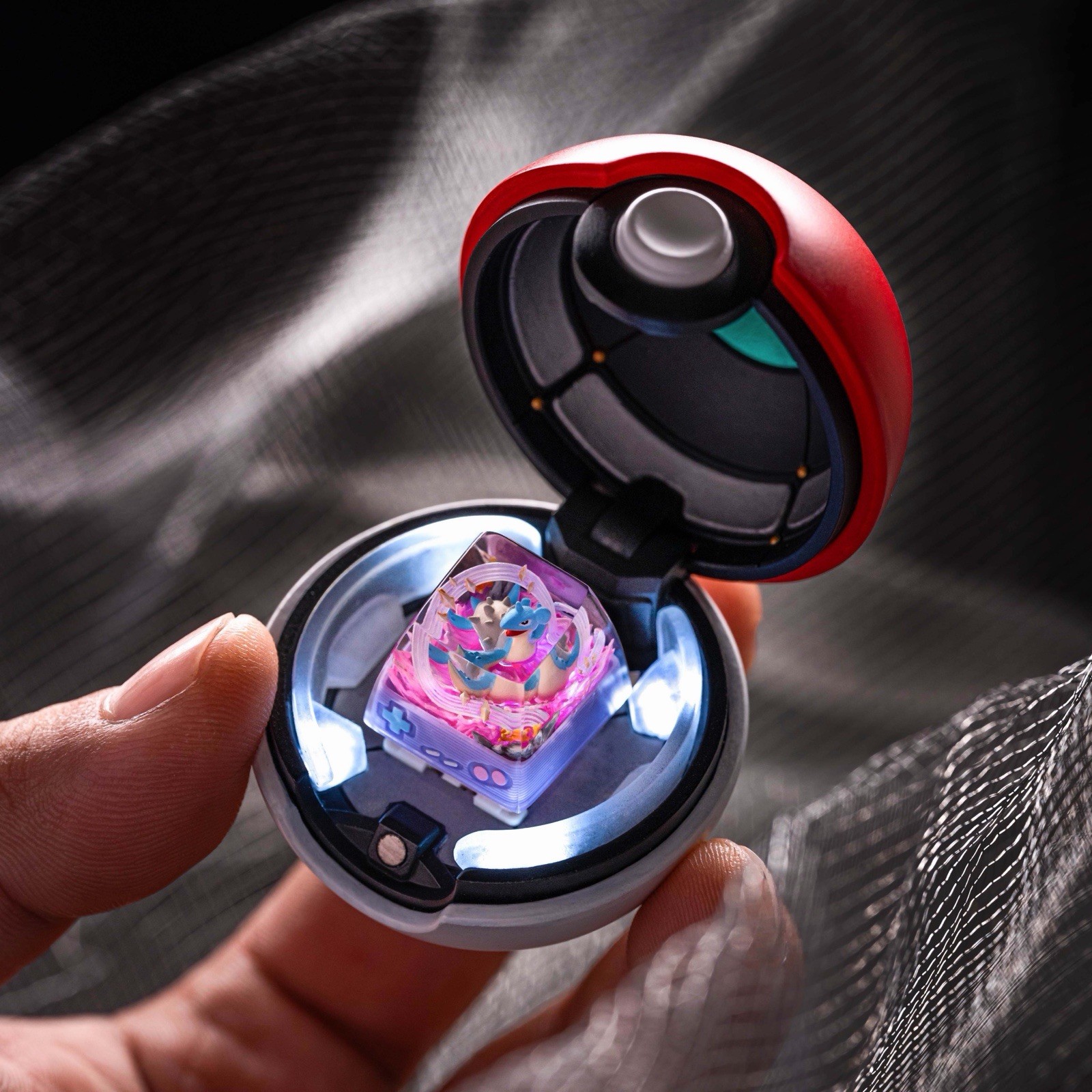 S-Craft Light-Up Poke Ball Keycap Holder