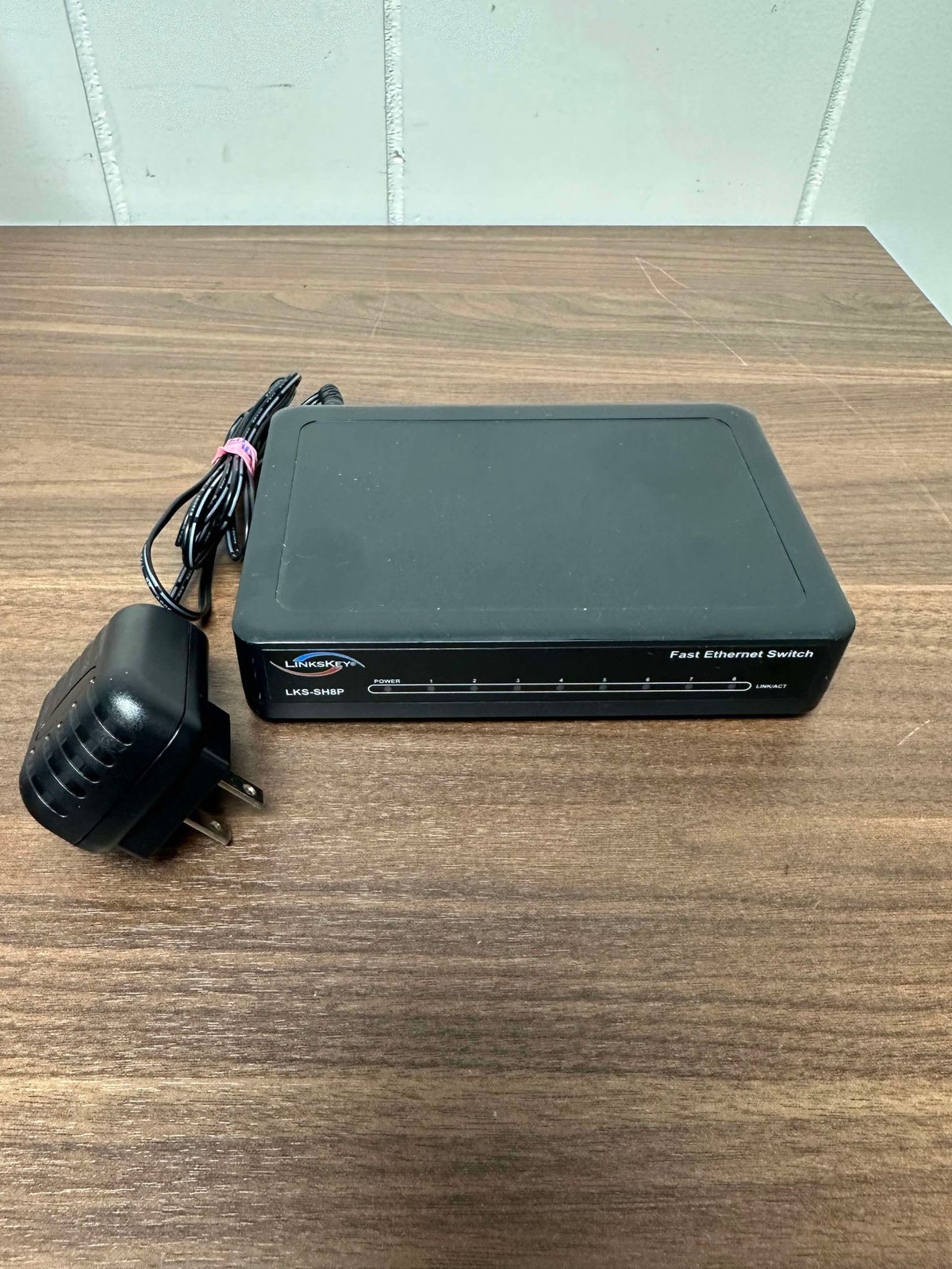 5-Port 10/100 Mini Ethernet Switch (LKS-SH8P) Very Good