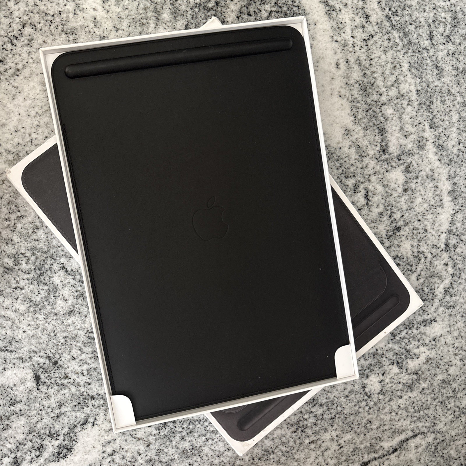 Apple Leather Sleeve for 10.5" iPad Pro - Black NIB