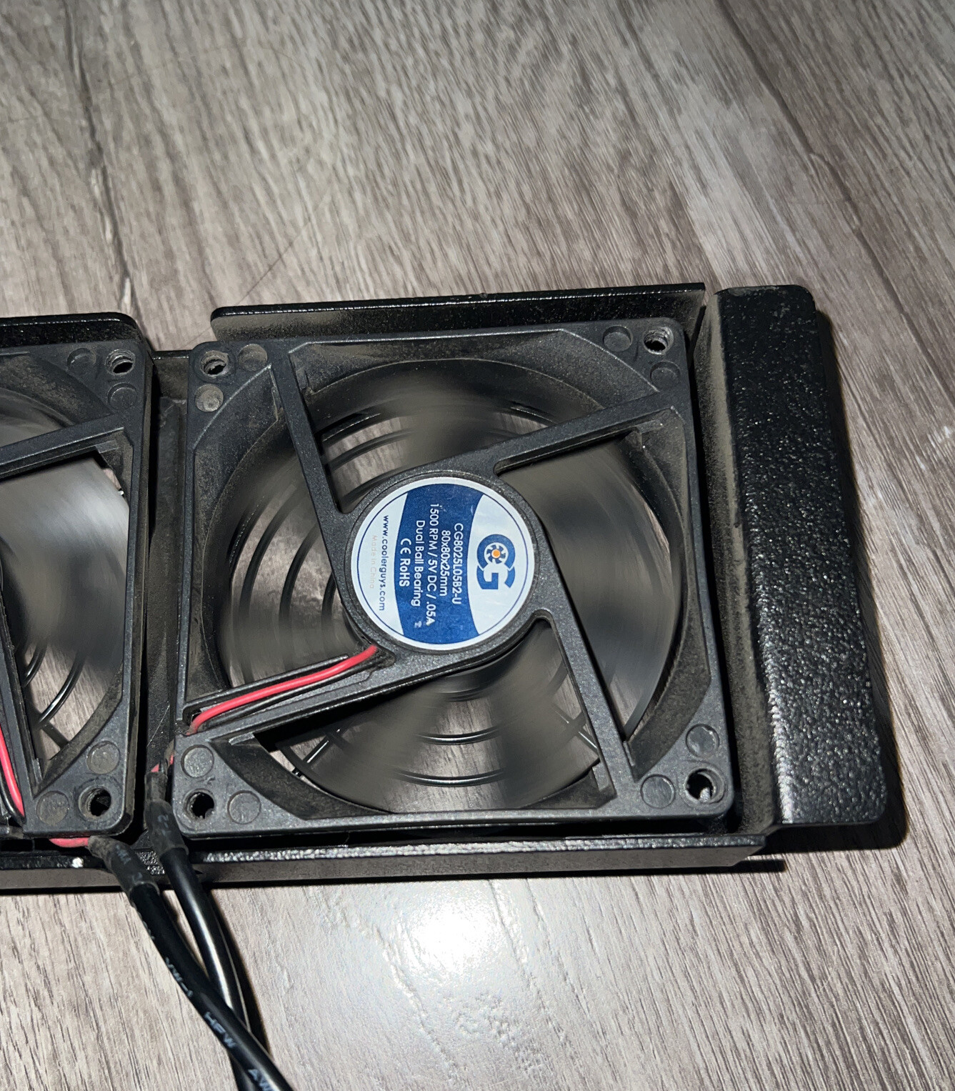 Dual Ball Bearing USB Case Fan W/Grill, 24" USB Wire 1500rpm 5v Works Great