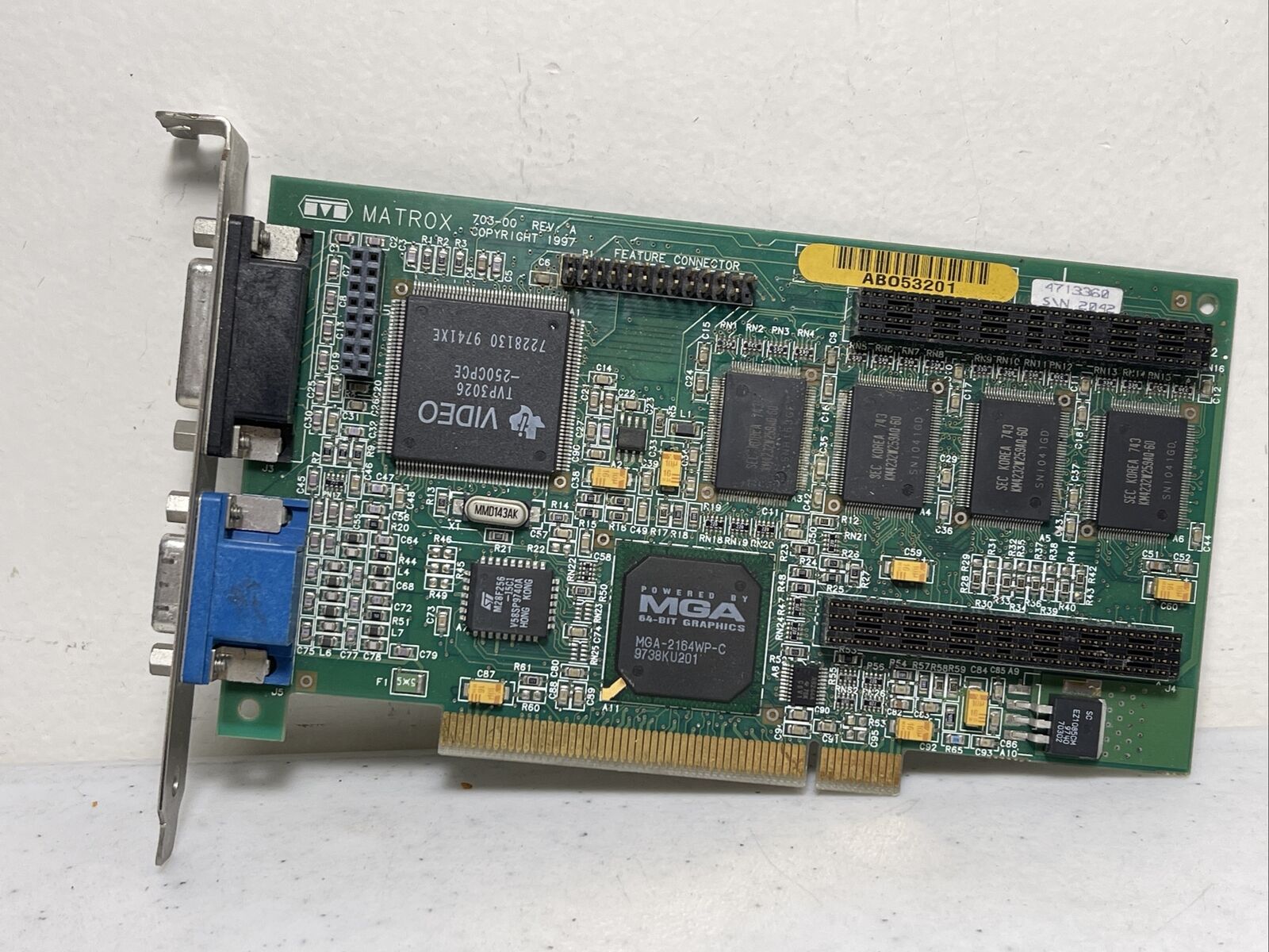 Maxtrox MIL2P/8N 8MB PCI Video Graphics Card 703-00 REV A MGA-2164WP-C