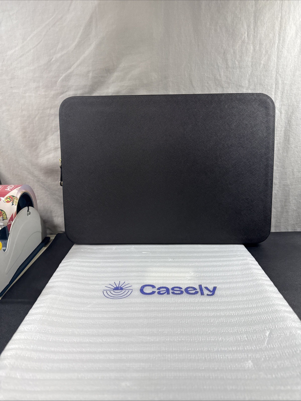 Casely 16” MacBook Laptop Case •Black• Brand New