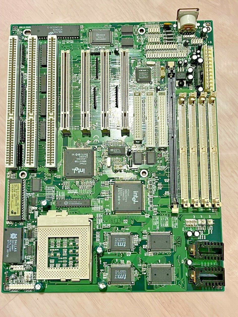 RARE VINTAGE ECS P5VX-BE SOCKET 7 CX 6X86/IBM 6X86/CX 686MX/AM K5 AT MOTHERBOARD