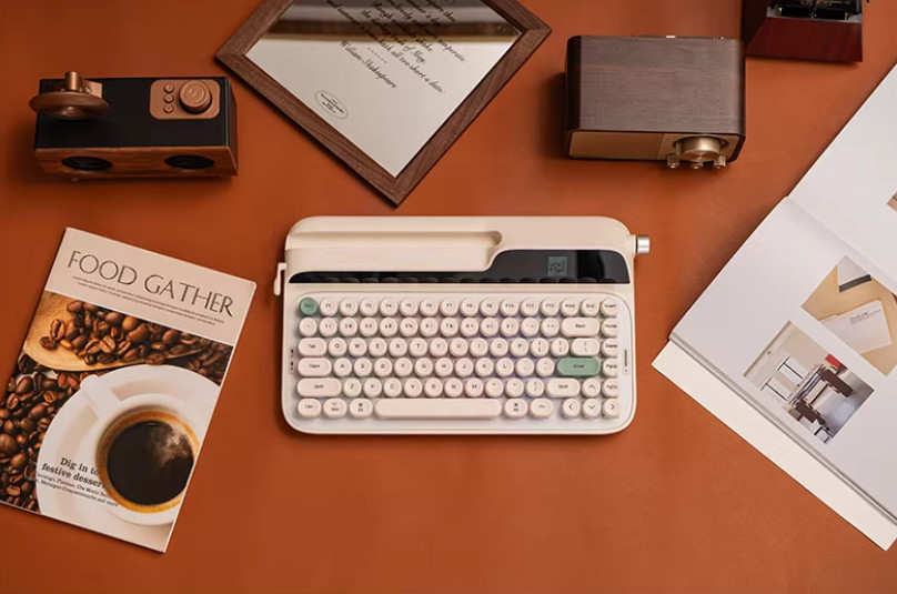 EPOMAKER Glyph Retro Typewriter-Style Tri-Mode Wireless Mechanical Keyboard*