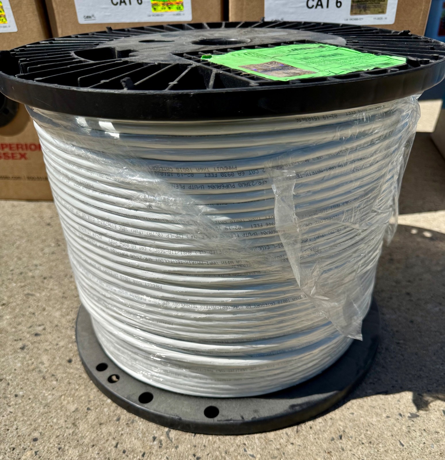 Panduit TX6A 10G Vari-Matrix, Plenum U/UTP, CMP Cat 6A, 4/23 AWG, WHITE - 1000Ft