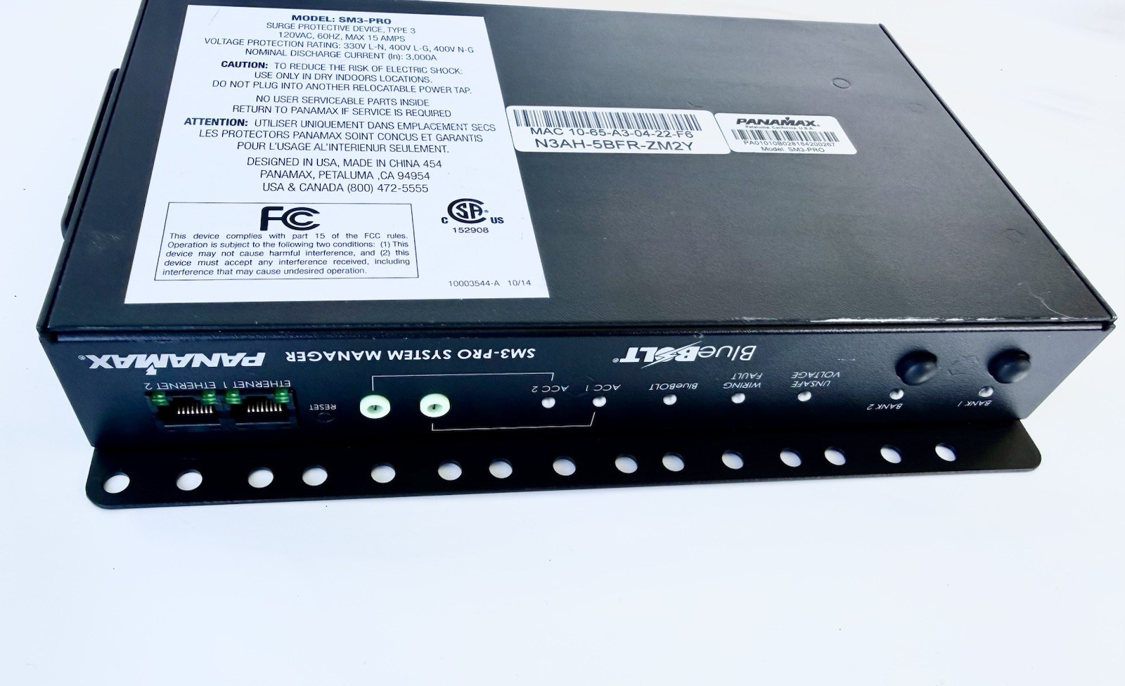 Panamax SM3-PRO Rack Mount PDU Surge Protector, 3 Outlets, 120VAC 15A
