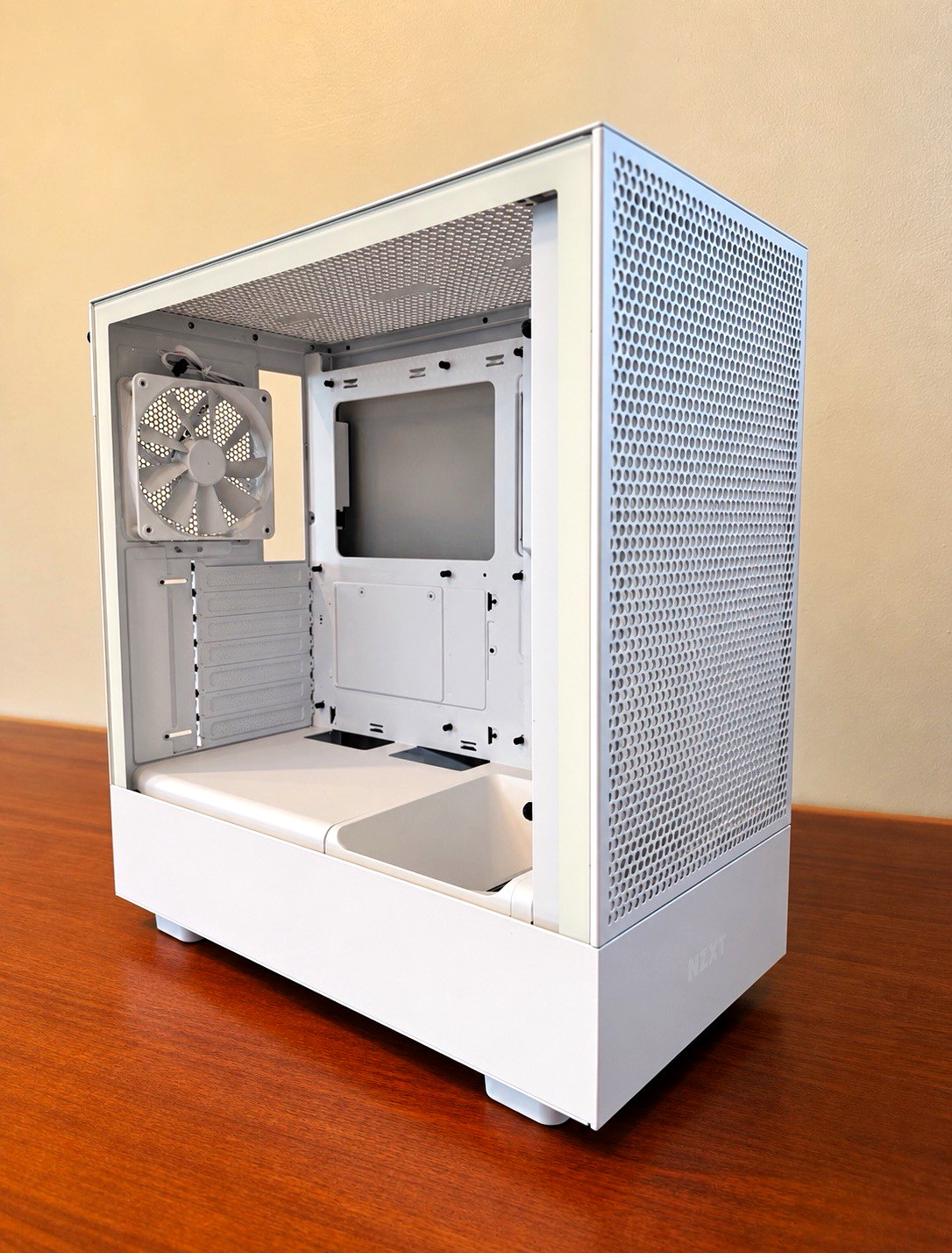 NZXT H5 Flow White PC Case