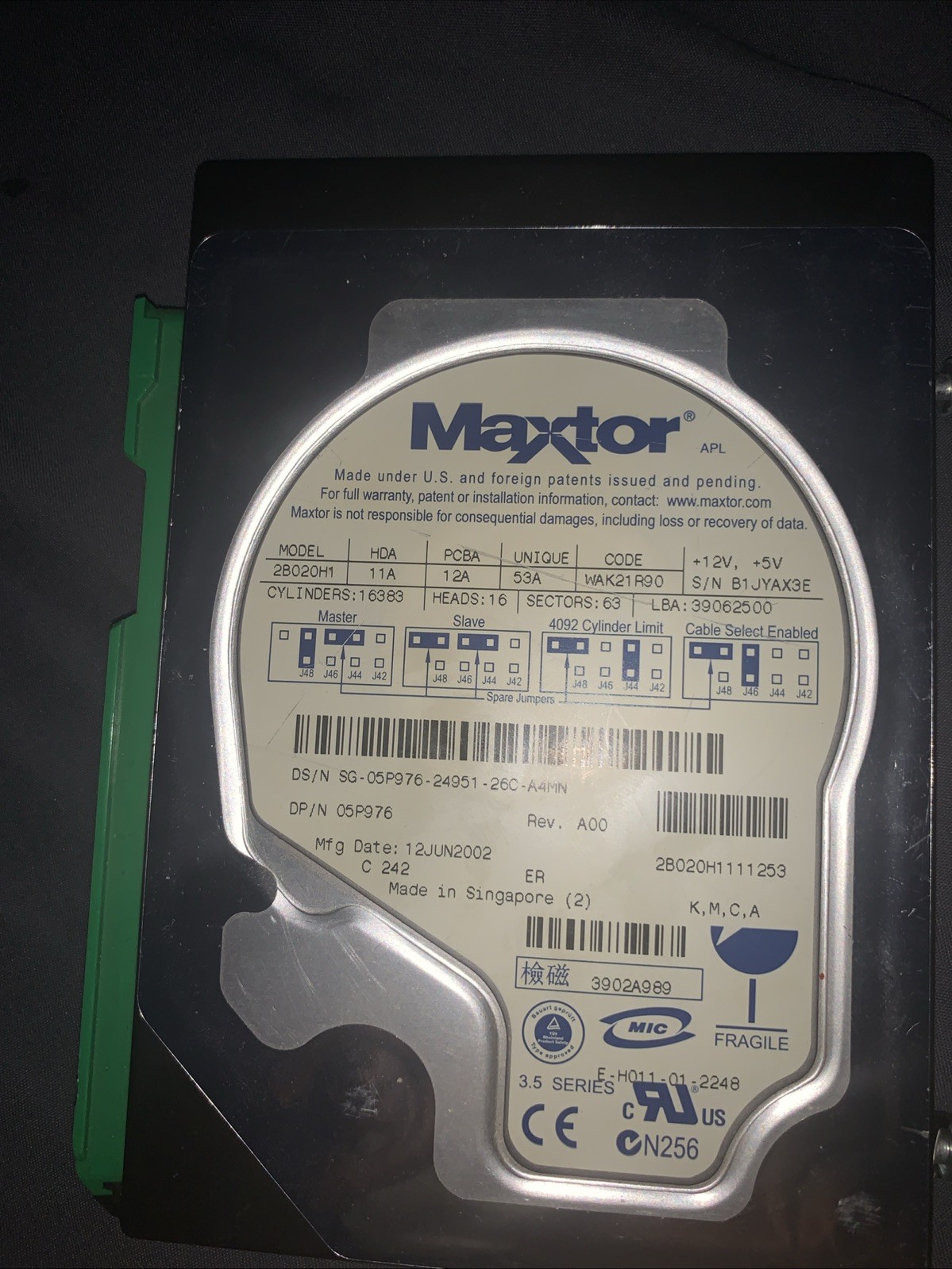 vintage Maxtor External Hard Drive – Model HFMARK080E001 – 3.5" 80GB – 