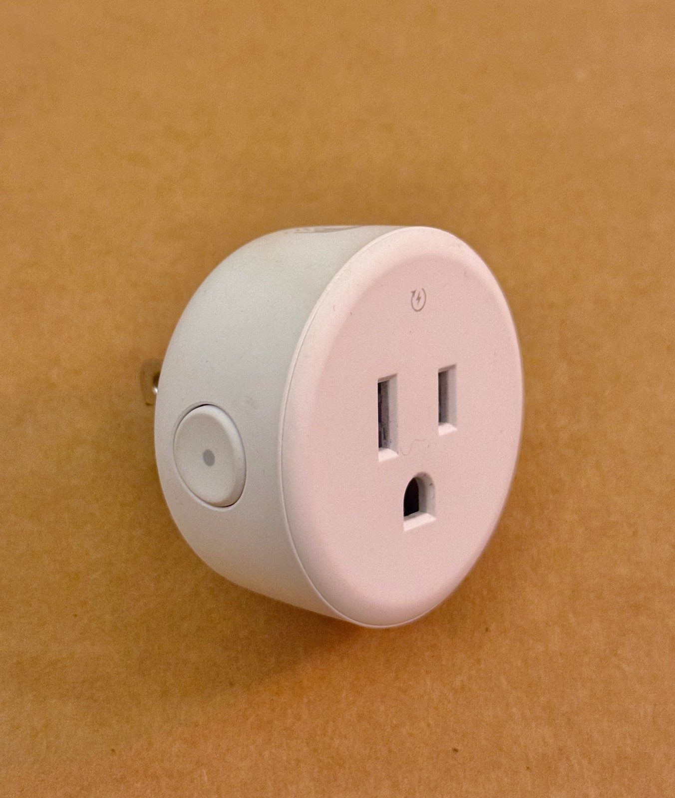 UniFi USP-Plug Ubiquiti Protect Smart Power Plug Auto Reboot Offline Modem