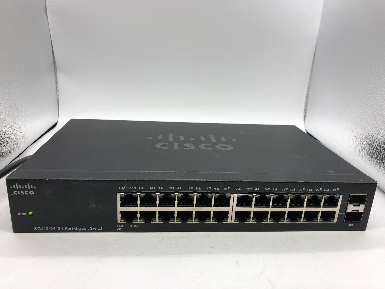 Cisco (SG112-24) Compact 24-Port Gigabit Unmanaged Switch