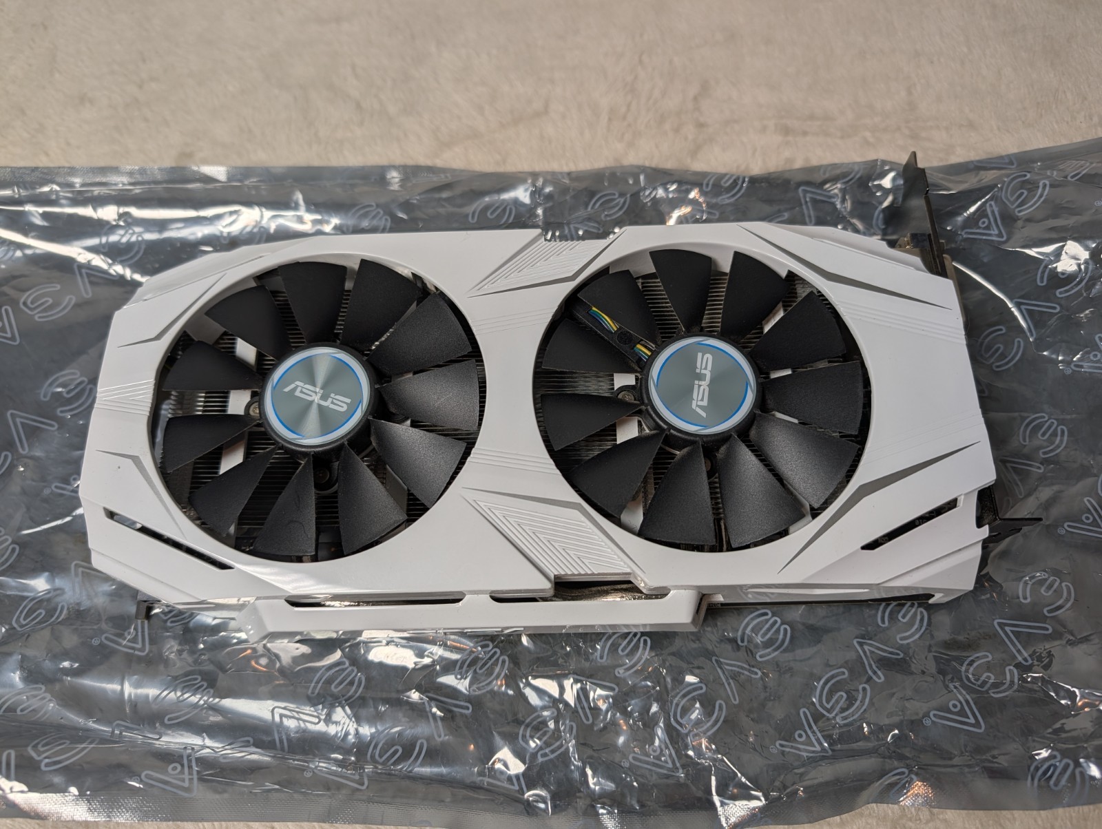 ASUS GeForce GTX 1060 6GB GDDR5 Graphics Card (DUAL-GTX1060-O6G)