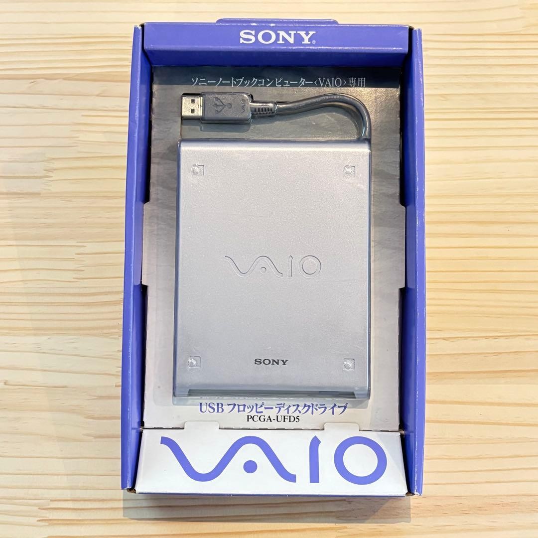 Sony VAIO PCGA-UFD5 USB 3.5 Inch Floppy Disk Drive External Drive Unopened