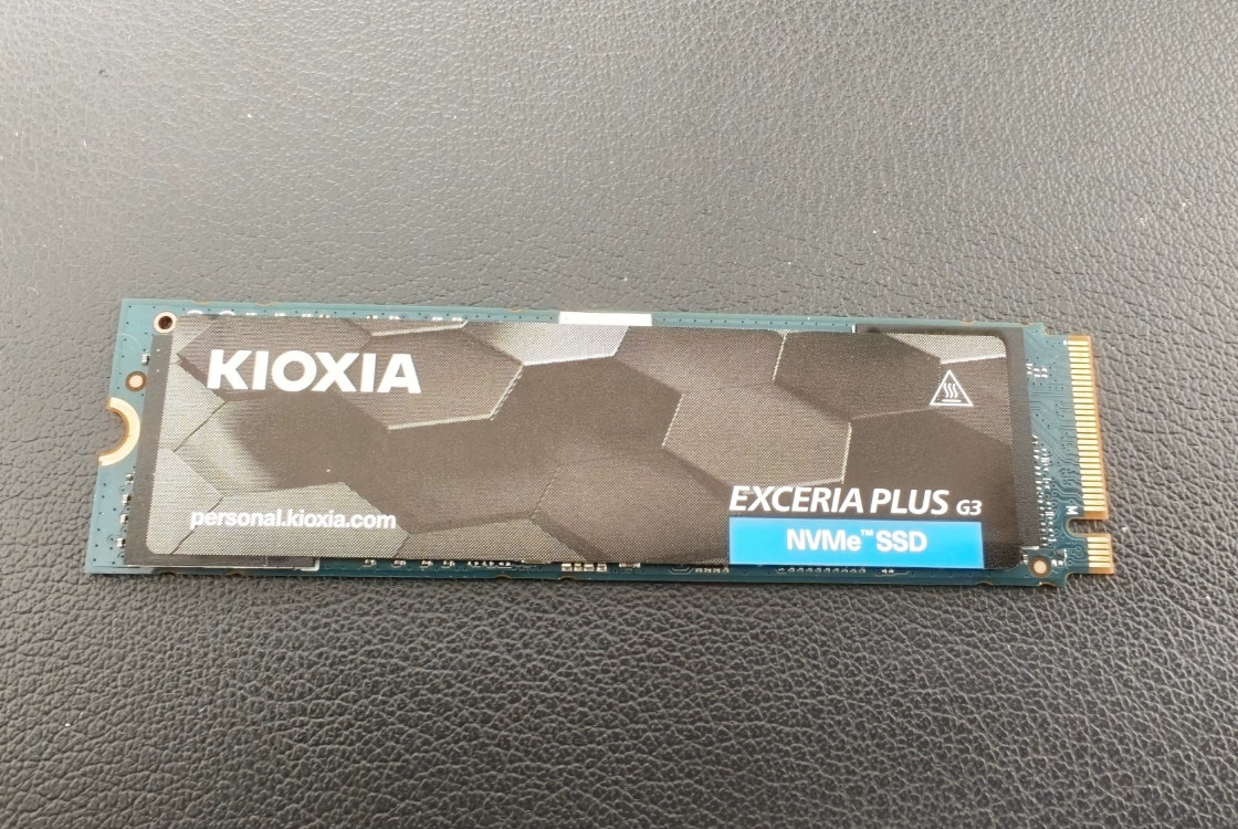 Kioxia SD10 2TB M.2 NVMe PCI‑E 4.0 x4 2280 Desktop Laptop Internal SSD