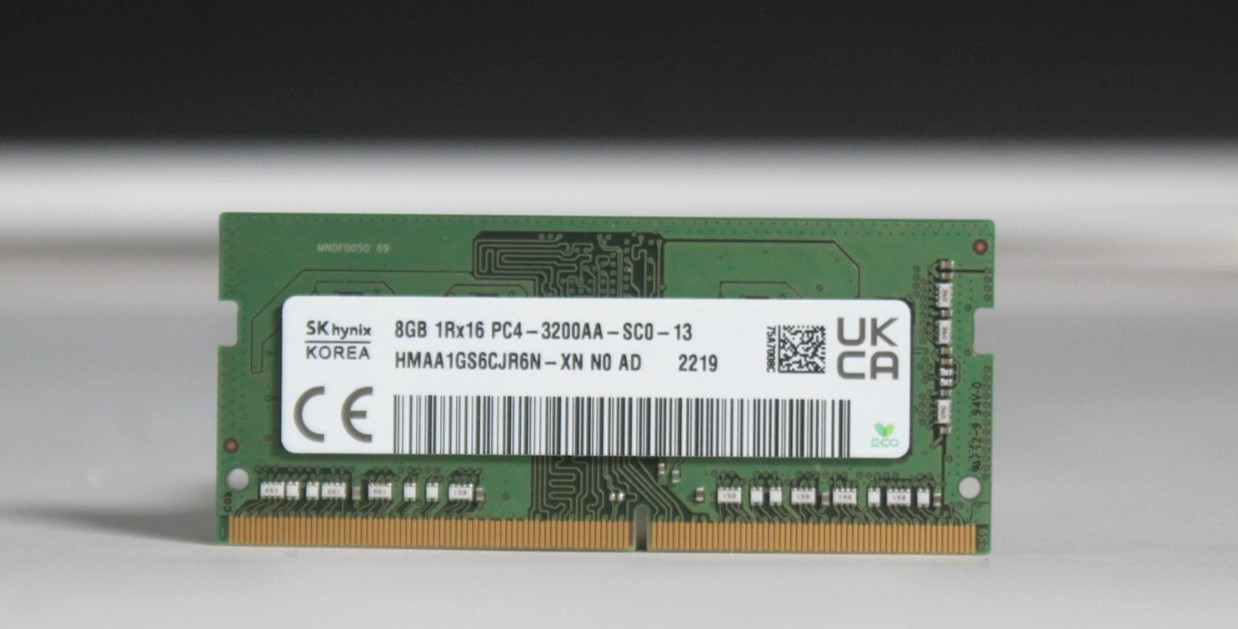 SK Hynix 8GB 1Rx16 PC4-3200A-SC0-13 Desktop RAM