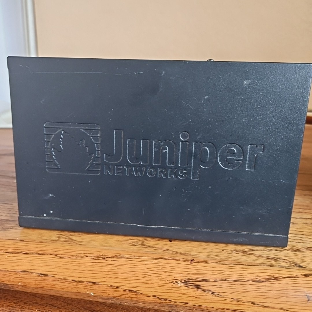 Juniper Networks Model SSG5-SB-10U 7-Port Security Firewall Appliance