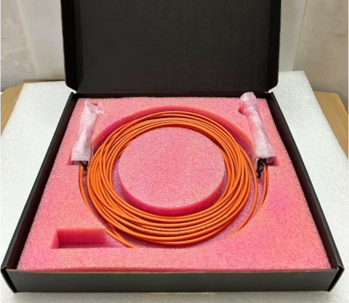 1pcs new Finisar QSFP-40G-AOC15M optical module connection cable Cisco XL710 15m