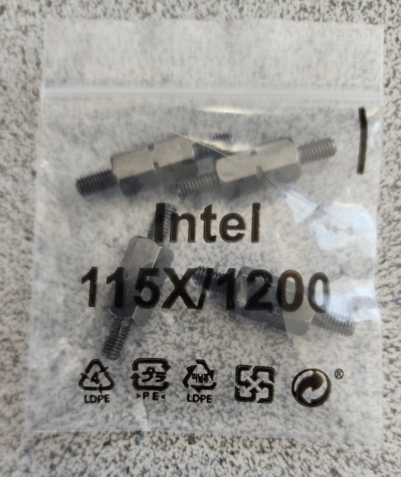 Corsair (CW-8960091) LGA1700 Retrofit Kit for AIO Coolers