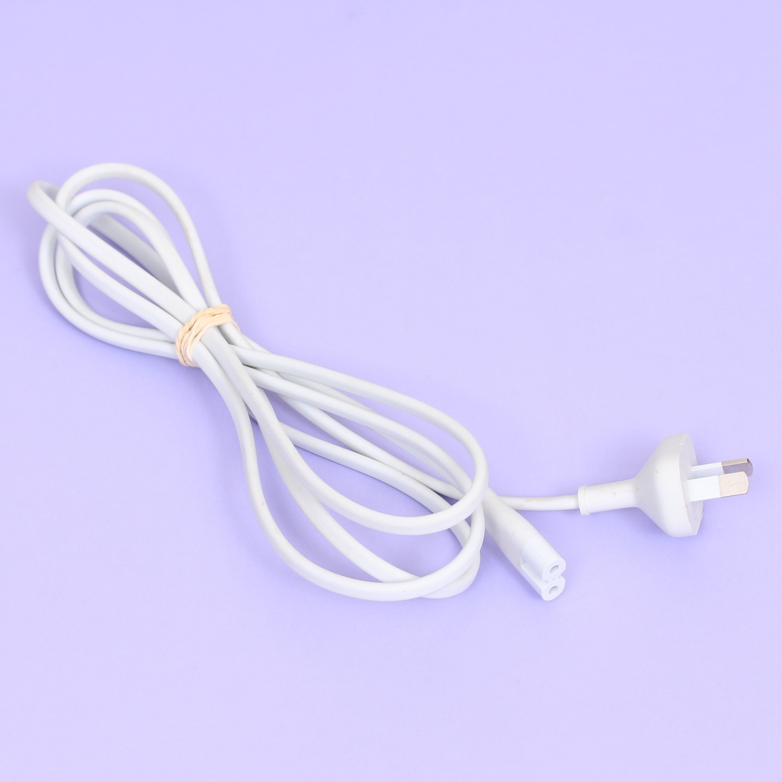 Genuine Australian Apple Power Cable in White for Time Capsule, Airport etc.