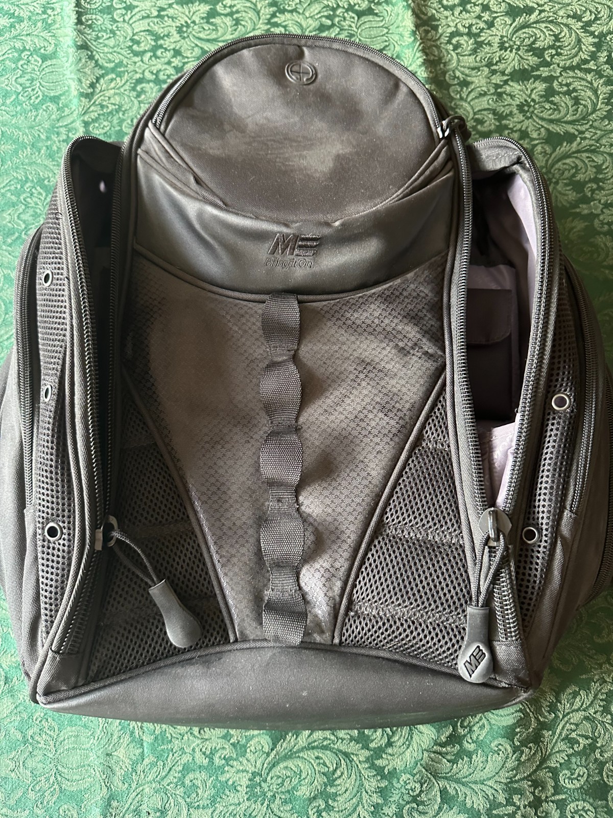 Mobile Edge BringItOn Canvas Laptop Backpack Model MEBPE12
