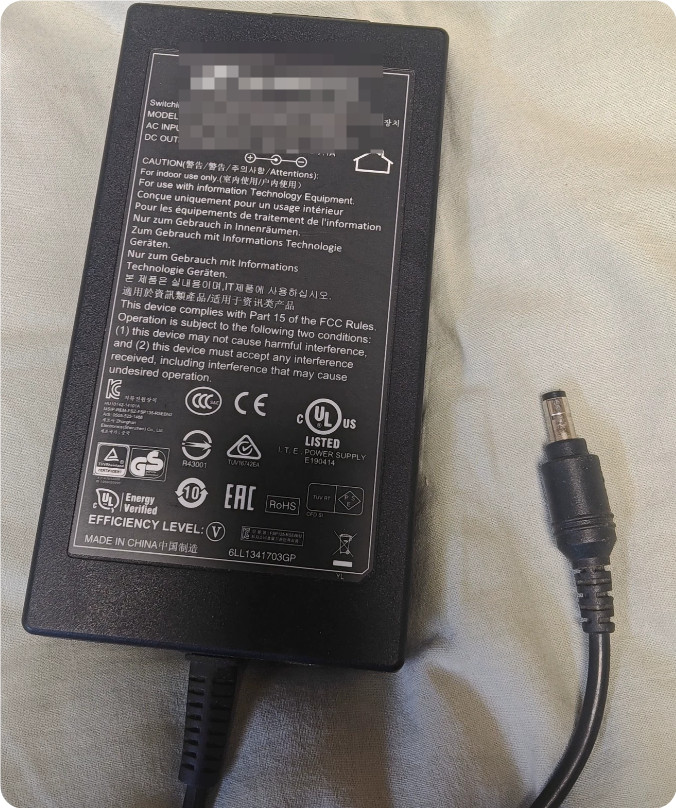Charger For FSP135-RSEBN2 19V 7.1A Desktop Switching AC Power Adapter